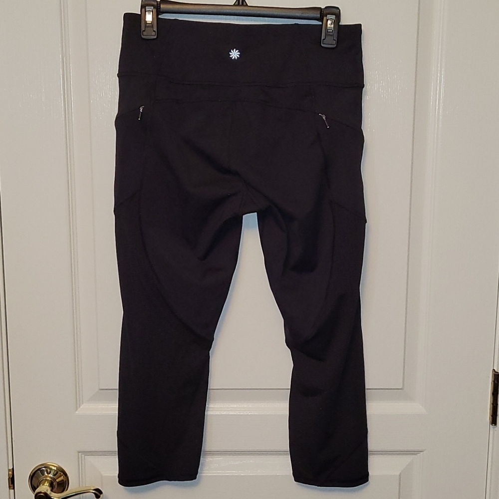 Athleta Mesh Contender Capris - Picture 4 of 7